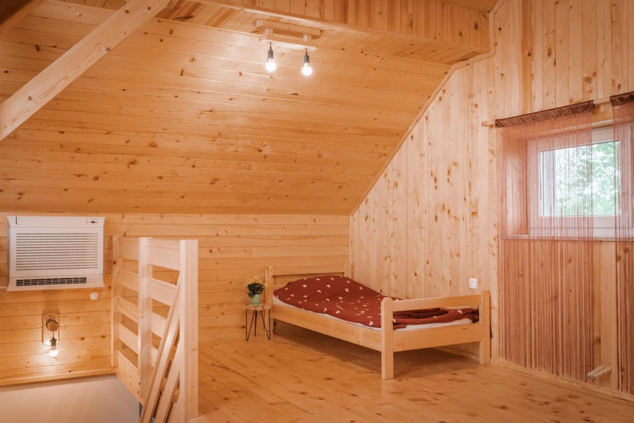 Apartmaji Gracner Dramlje Extérieur photo